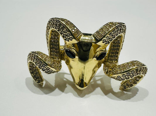 10K GOLD GOLD RING WITH CZ STONES, SIZE: 11.0,  WEIGHT: 16.3gm