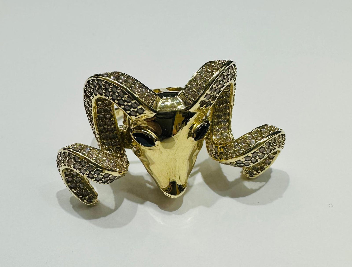 10K GOLD GOLD RING WITH CZ STONES, SIZE: 11.0,  WEIGHT: 16.3gm