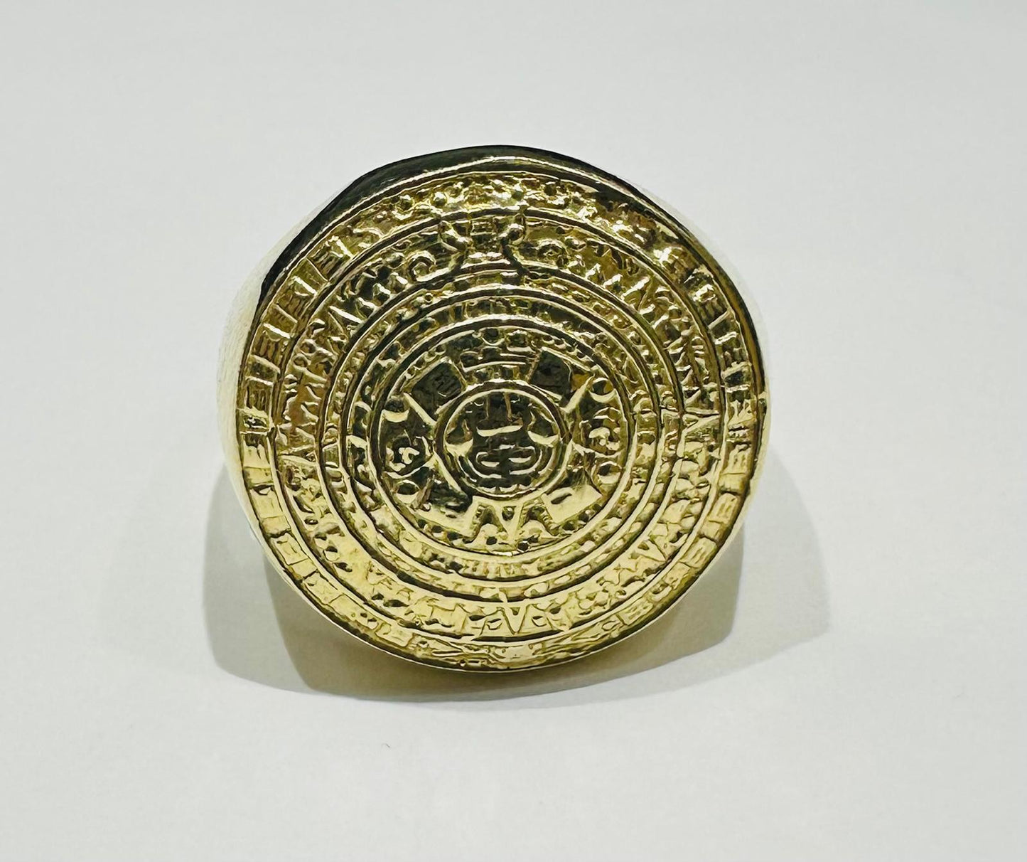 10K GOLD AZTEC MAYAN CALENDAR RING, SIZE: 10.0,  WEIGHT: 7.5gm
