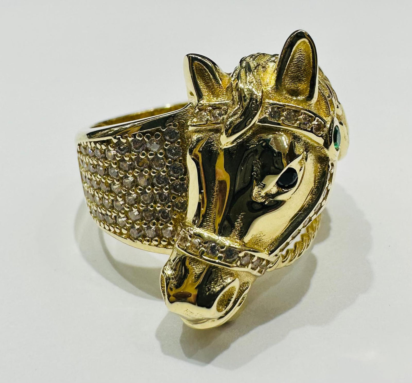 10K GOLD HORSE HEAD RING WITH CZ STONES, SIZE: 10.2,  WEIGHT: 7.5gm