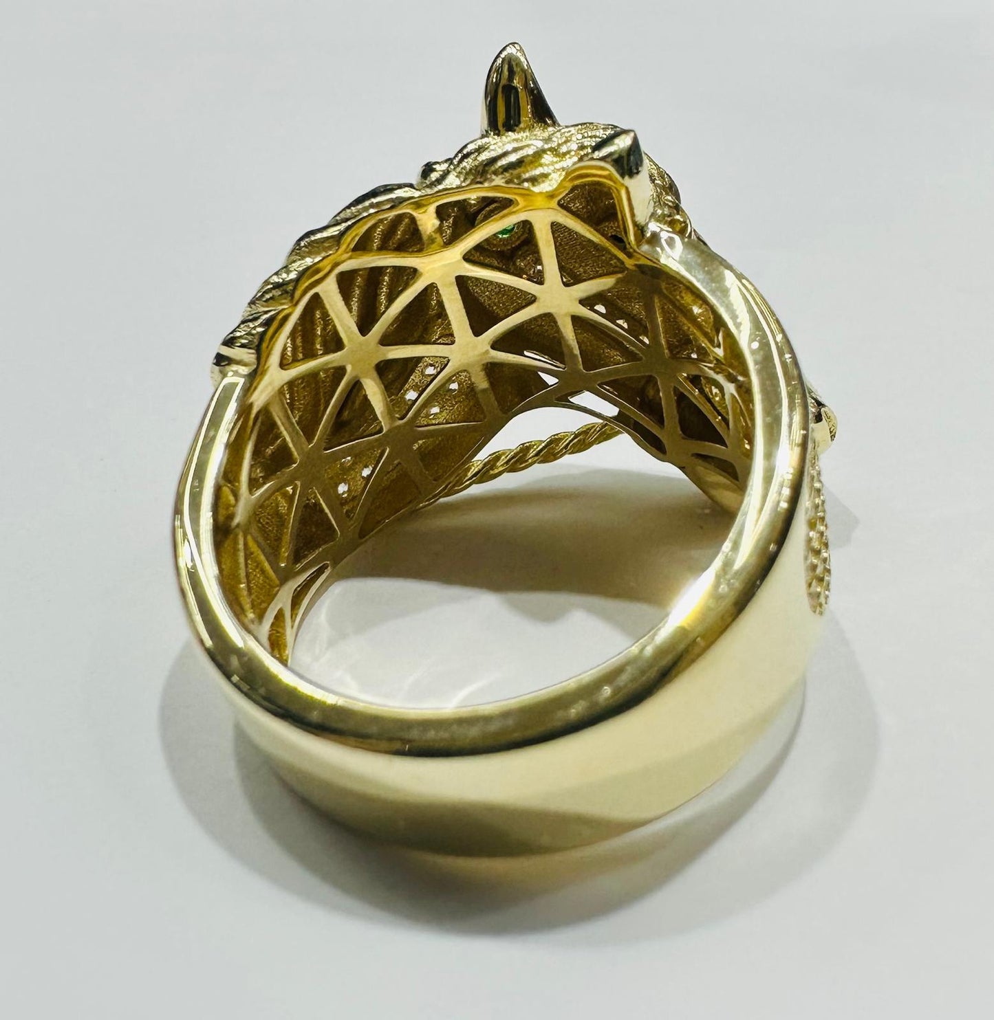 10K GOLD HORSE HEAD RING WITH CZ STONES, SIZE: 10.2,  WEIGHT: 7.5gm
