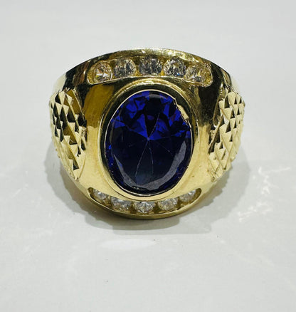10K GOLD OVAL BISHOP RING, SIZE: 10.5,  WEIGHT: 7.0gm