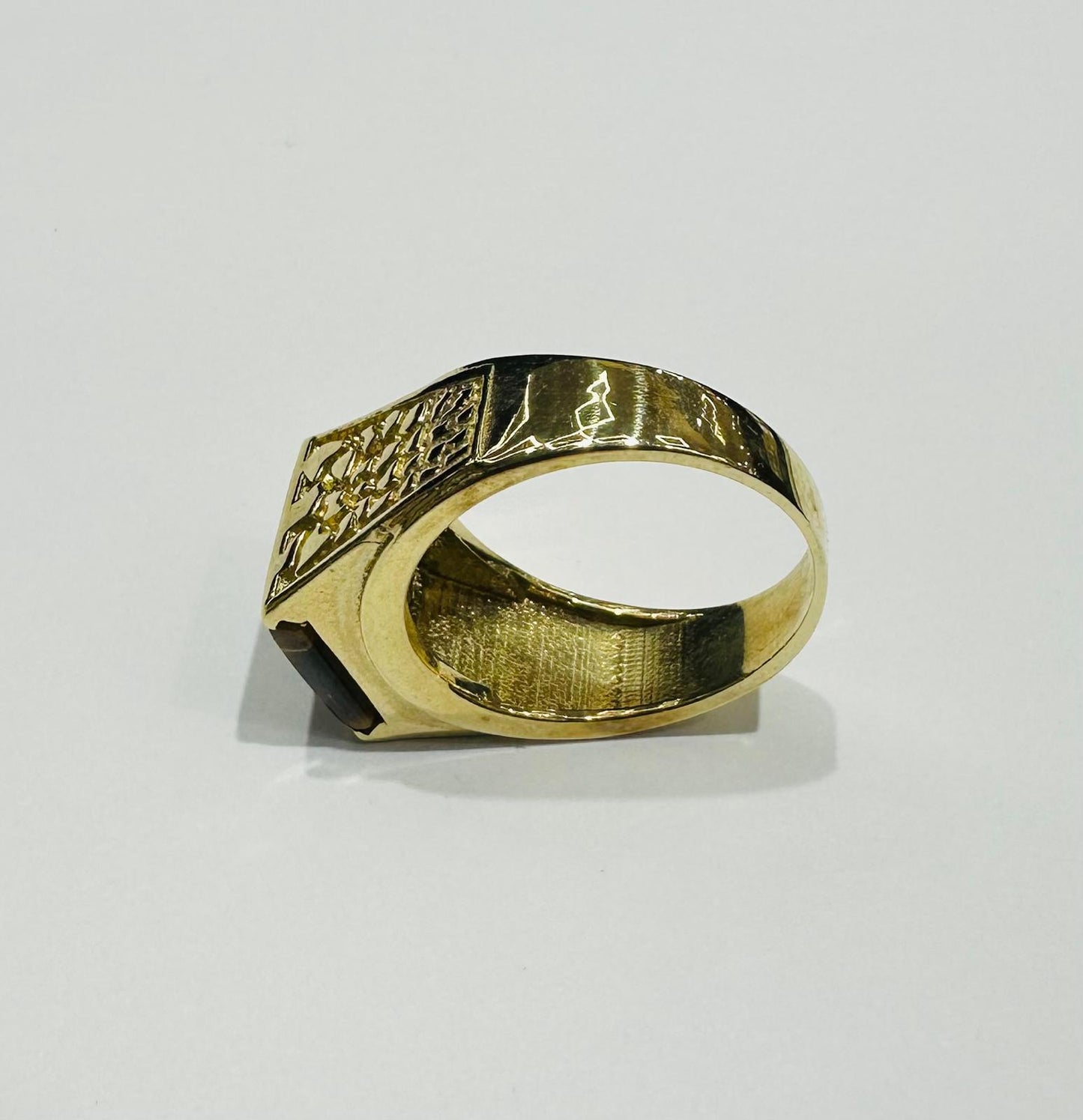 10K GOLD RING BIRTHSTONE RING WITH CZ STONE, SIZE: 10.2,  WEIGHT: 8.1gm