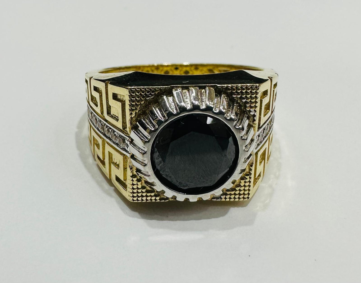 10K GOLD MEN'S RING WITH CZ STONE, SIZE: 10.0,  WEIGHT: 6.4gm