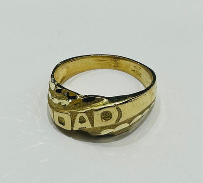 10K GOLD "DAD" RING, SIZE: 9.0,  WEIGHT: 4.1gm