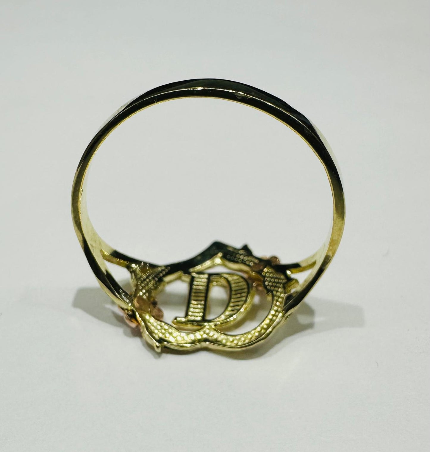 10K GOLD INITIAL "D" RING, SIZE: 9.0,  WEIGHT: 1.8gm