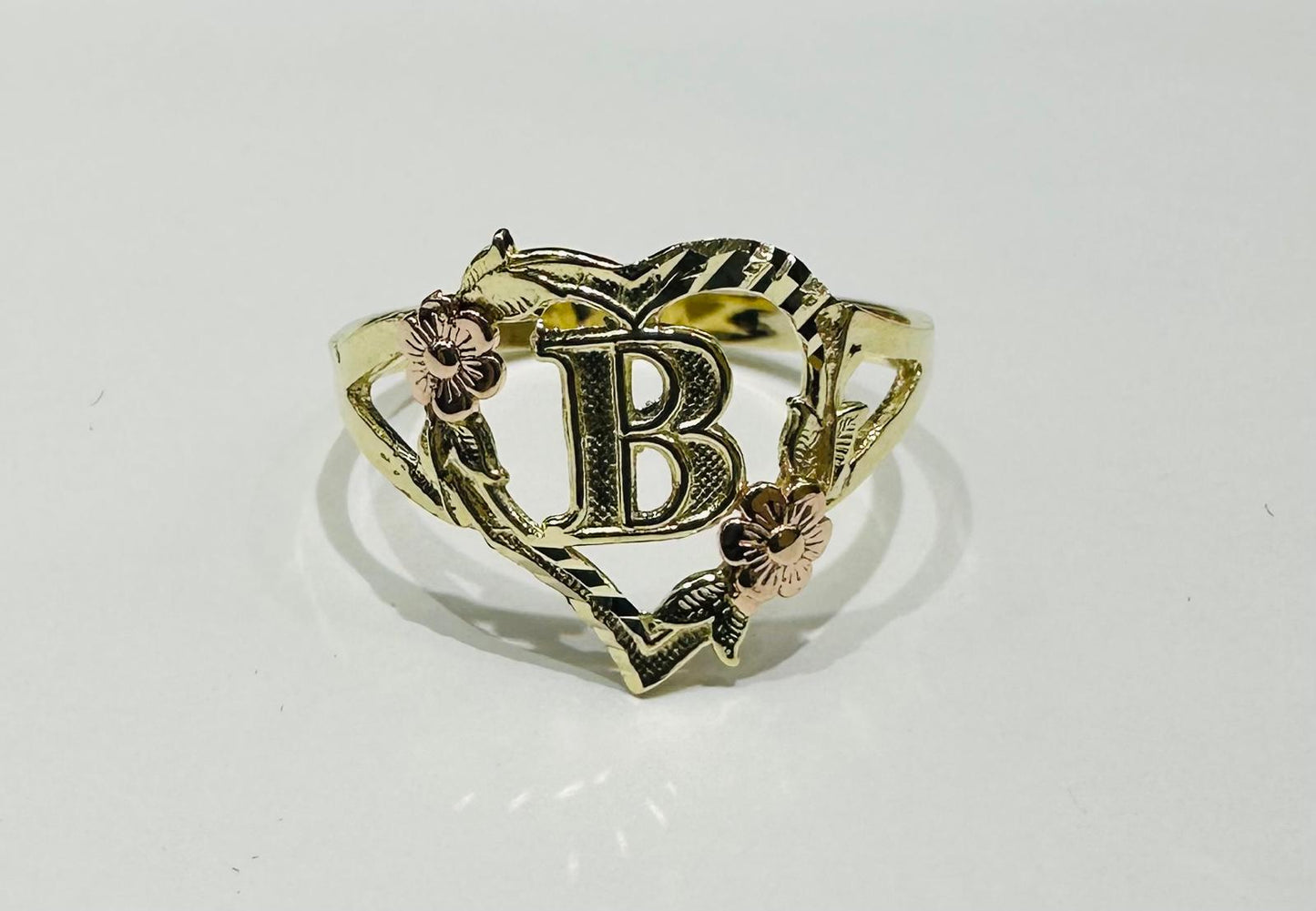 10K GOLD INITIAL "B" RING, SIZE: 9.0,  WEIGHT: 1.8gm