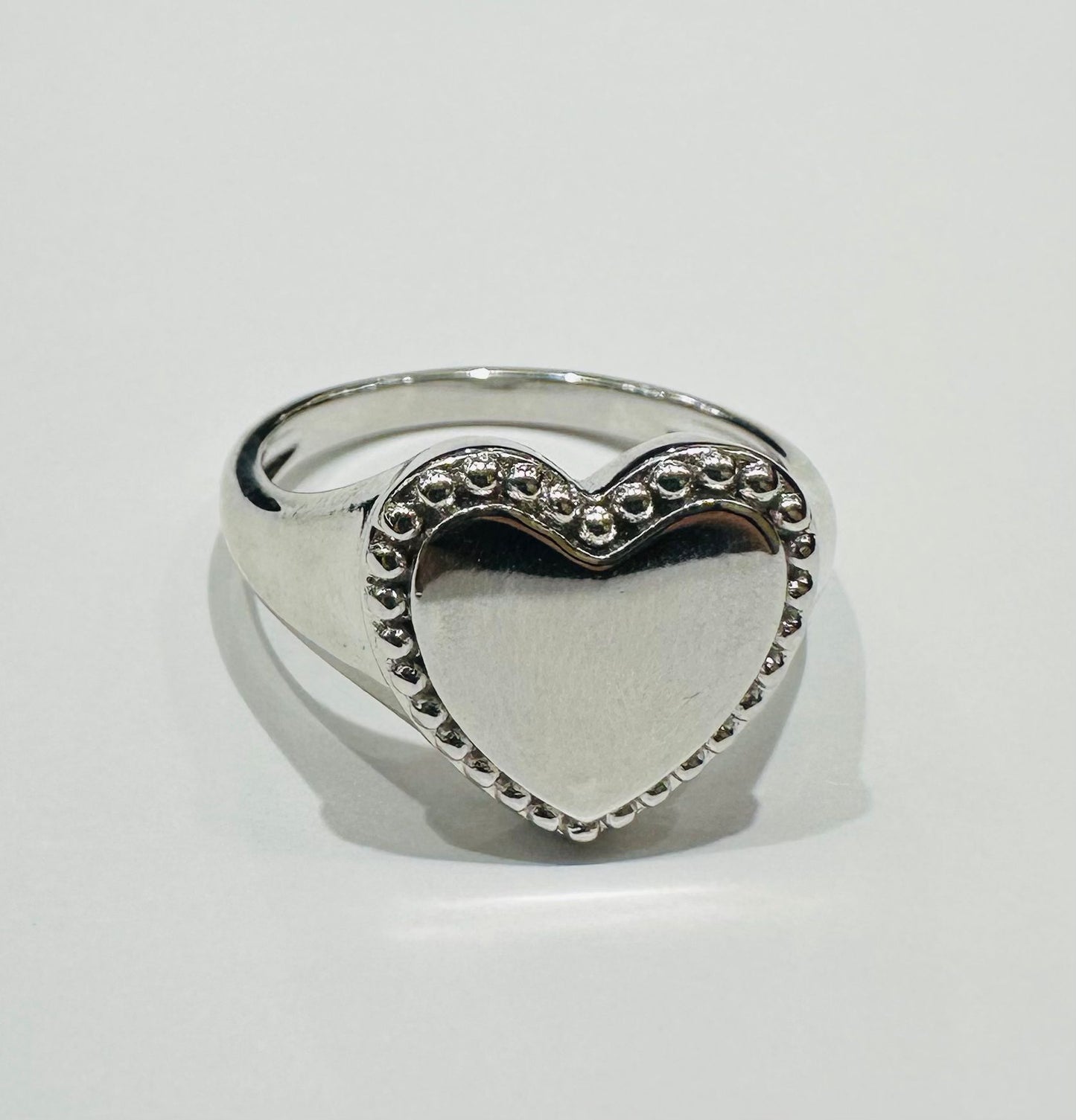 SILVER HEART RING, SIZE: 9.5,  WEIGHT: 4.7gm