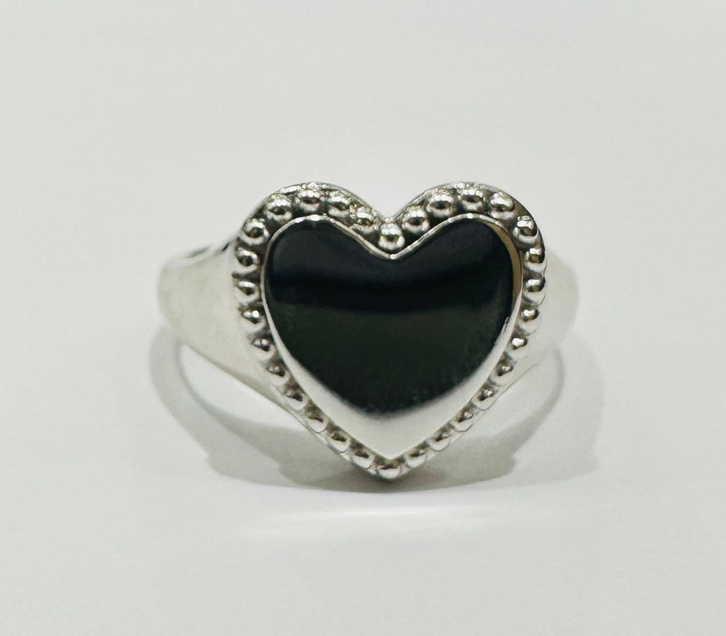 SILVER HEART RING, SIZE: 9.5,  WEIGHT: 4.7gm