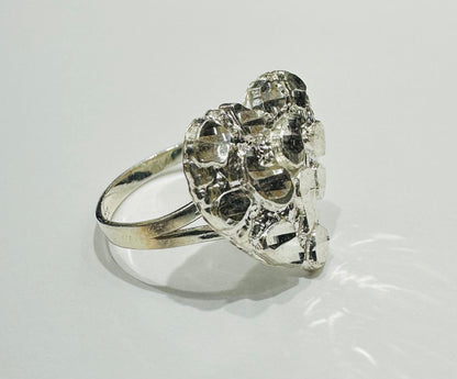 SILVER HEART RING, SIZE: 7.2,  WEIGHT: 2.2gm