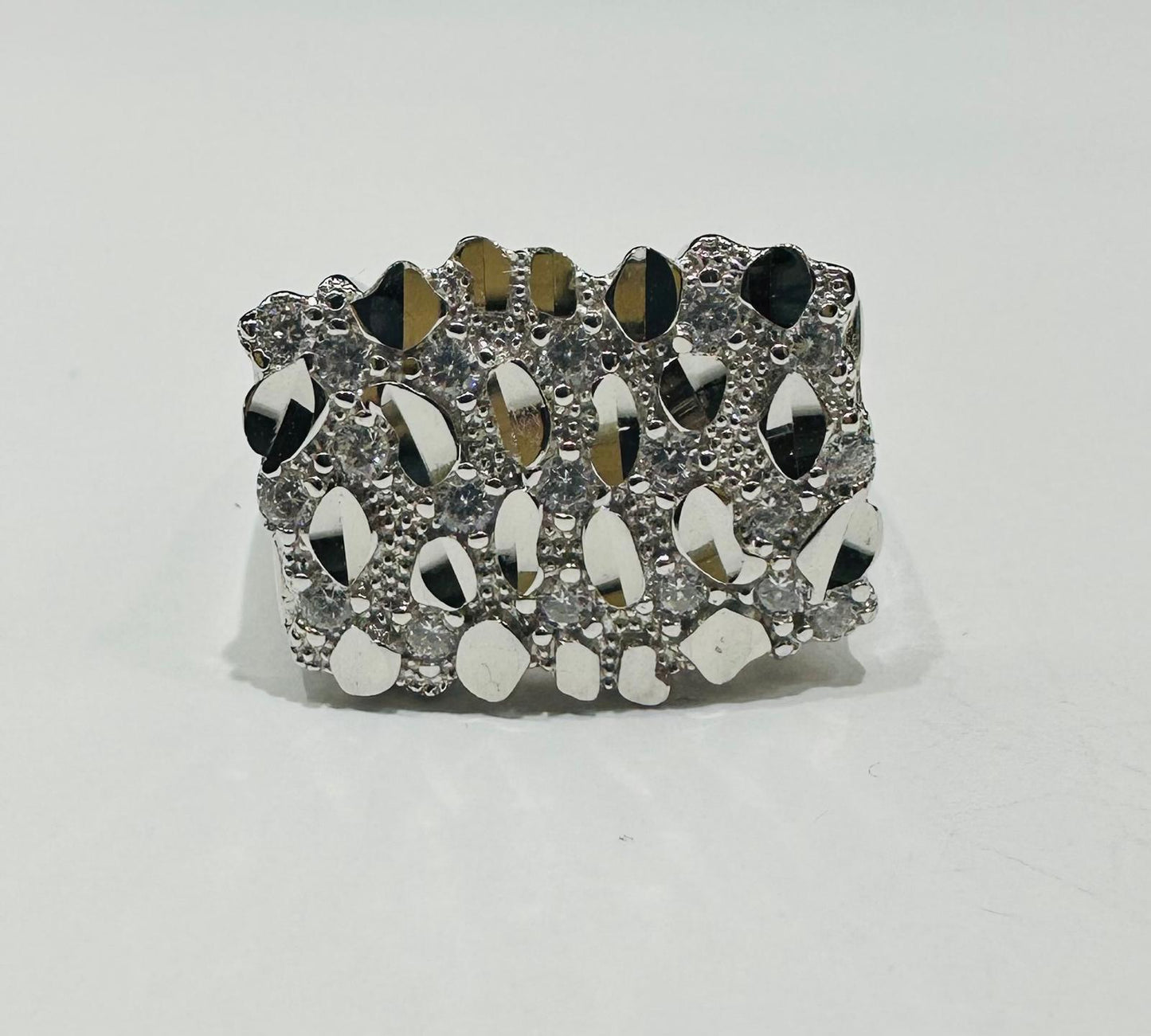 SILVER NUGGET RING WITH CZ STONES, SIZE: 9.5  WEIGHT: 6.6gm