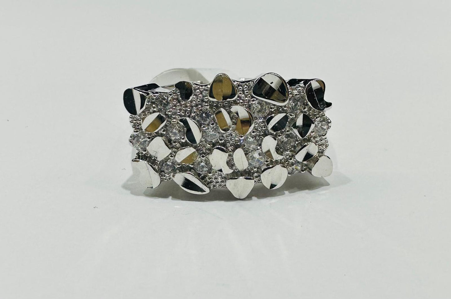 SILVER NUGGET RING WITH CZ STONES, SIZE: 9.5  WEIGHT: 6.4gm