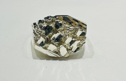 SILVER NUGGET RING, SIZE: 9.5 WEIGHT: 5.7gm