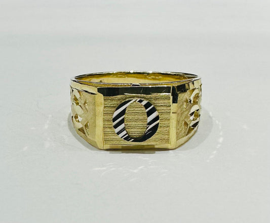 10K GOLD INITIAL LETTER RING "O"  SIZE: 8.0 WEIGHT: 2.8gm