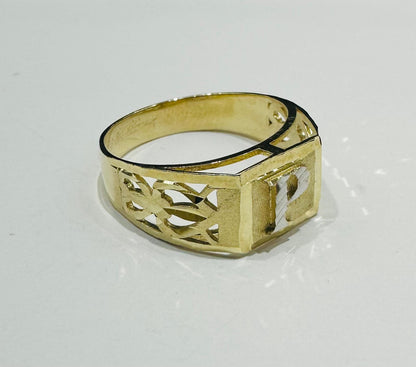 10K GOLD INITIAL LETTER RING "P"  SIZE: 8.0 WEIGHT: 2.7gm