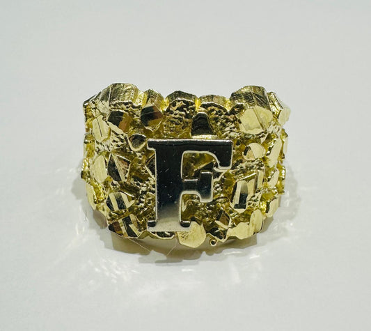 10K GOLD INITIAL LETTER "F" NUGGET RING - SIZE: 11.5 WEIGHT: 4.7gm