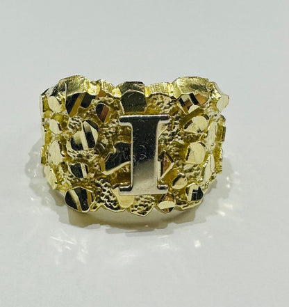 10K GOLD INITIAL LETTER "I" NUGGET RING - SIZE: 11.5 WEIGHT: 4.6gm