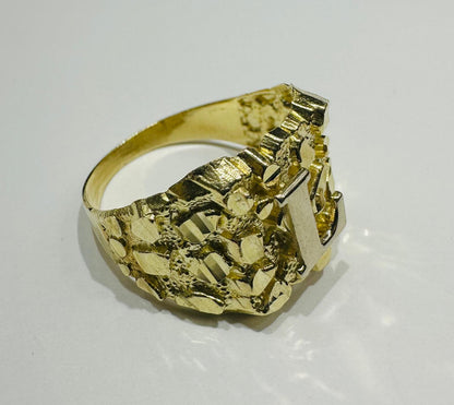 10K GOLD INITIAL LETTER "L" NUGGET RING - SIZE: 11.5 WEIGHT: 4.6gm