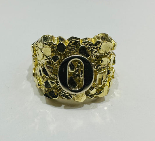 10K GOLD INITIAL LETTER "O" NUGGET RING - SIZE: 11.5 WEIGHT: 4.6gm