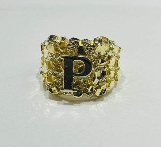 10K GOLD INITIAL LETTER "P" NUGGET RING - SIZE: 11.5 WEIGHT: 4.7gm