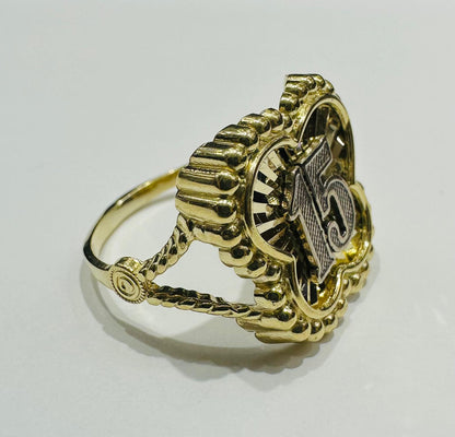 10K GOLD QUINCEANERA RING -SIZE: 7.0 WEIGHT: 2.6gm