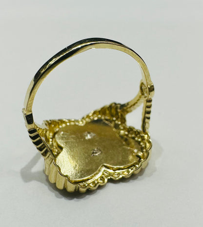 10K GOLD QUINCEANERA RING -SIZE: 7.0 WEIGHT: 2.6gm