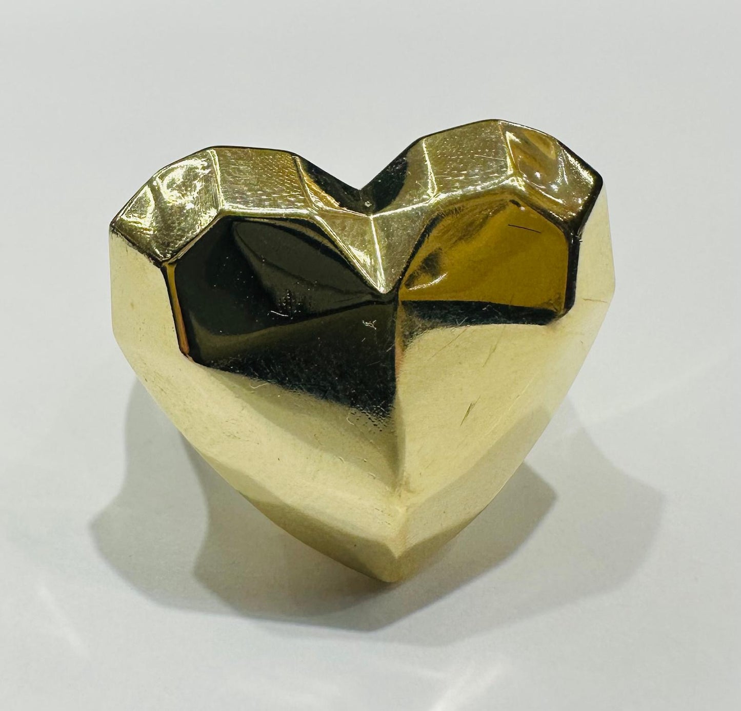 10K GOLD HEART RING -SIZE: 7.0 WEIGHT: 4.5gm
