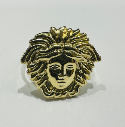 10K GOLD MEDUSA HEAD RING -SIZE: 7.0  WEIGHT:  3.3gm