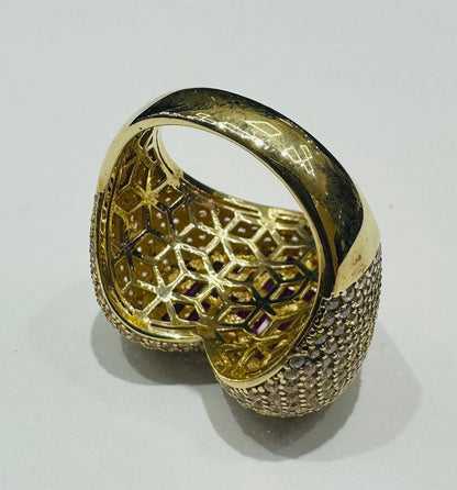 10K GOLD HEART CZ STONES RING -SIZE: 7.4  WEIGHT: 7.1gm