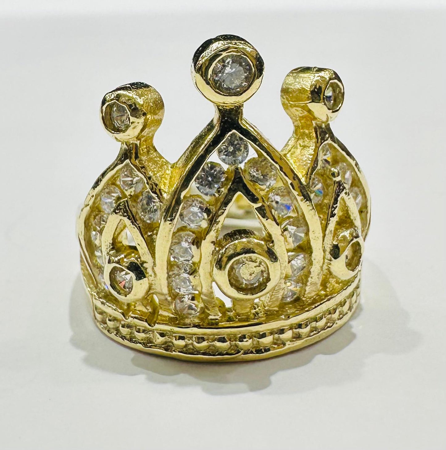 10K GOLD CROWN WITH CZ STONES RING -SIZE: 7.4  WEIGHT: 7.1gm