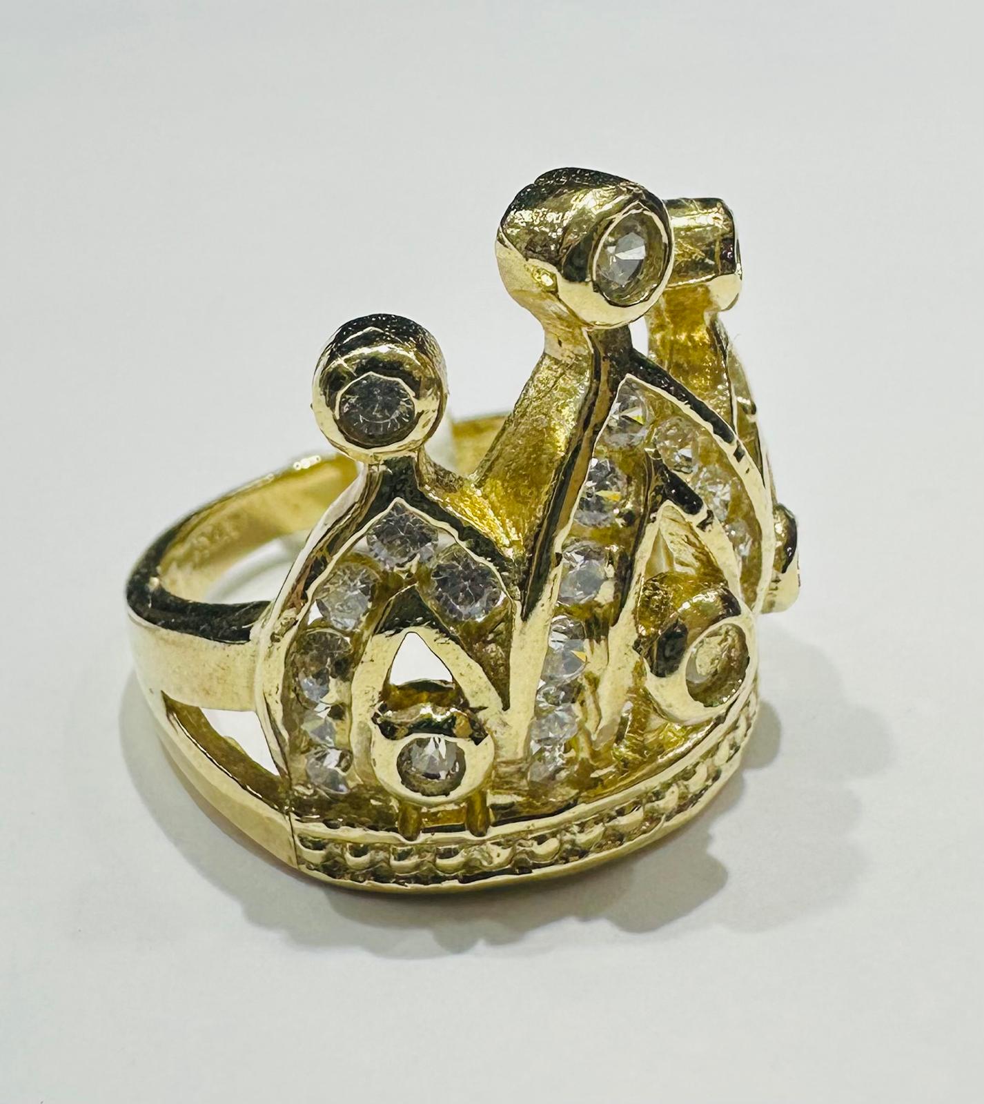 10K GOLD CROWN WITH CZ STONES RING -SIZE: 7.4  WEIGHT: 7.1gm
