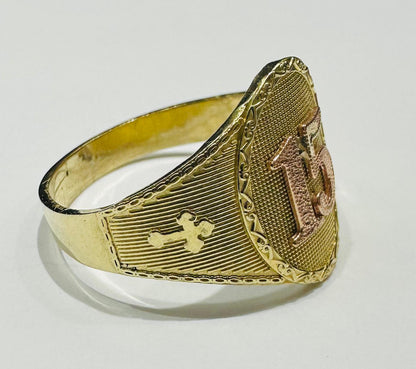 10K GOLD QUINCEANERA RING -SIZE: 8.4  WEIGHT: 3.7gm