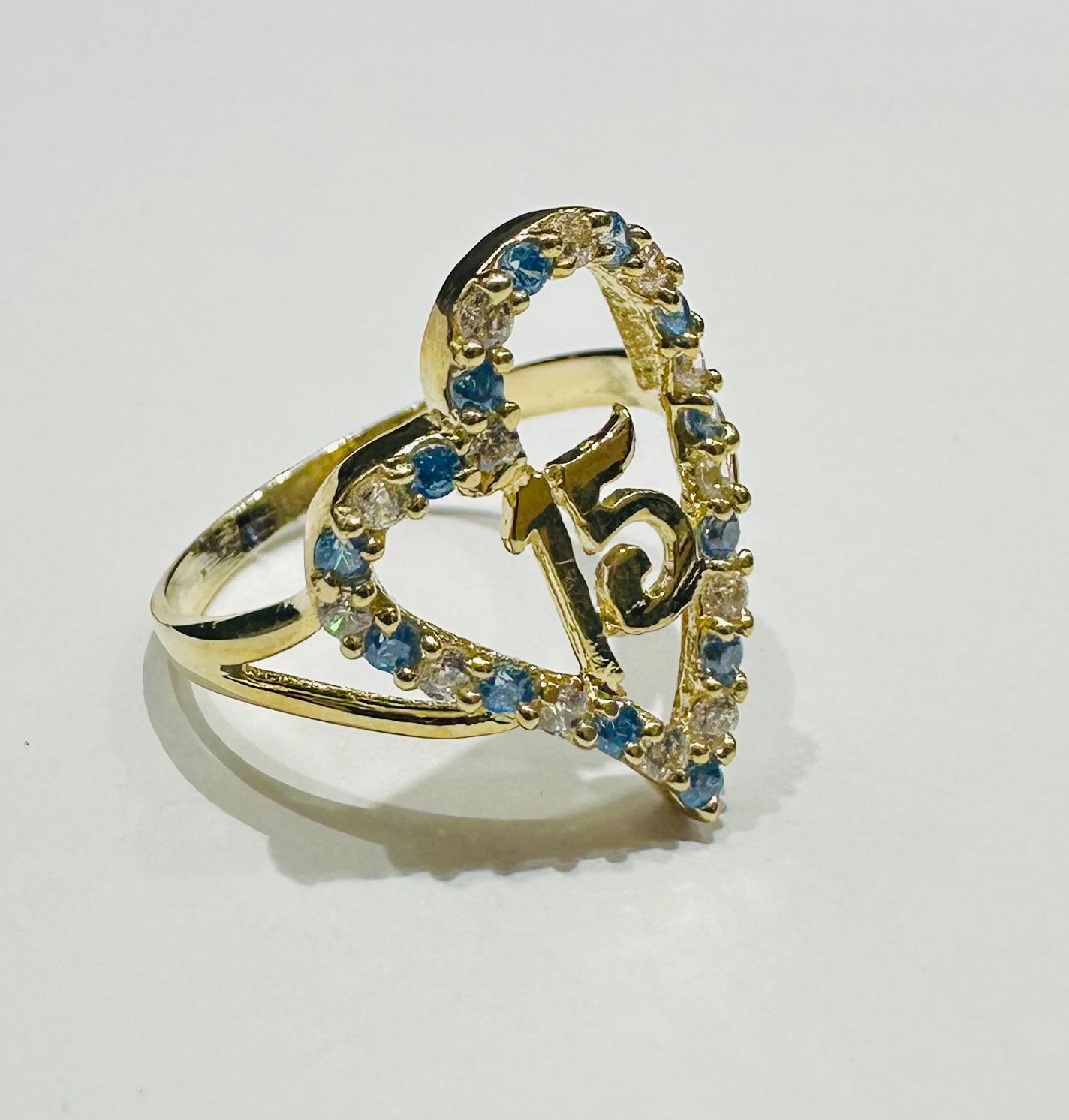 10K GOLD QUINCEANERA RING WITH CZ STONES -SIZE: 7.0 WEIGHT: 2.0gm