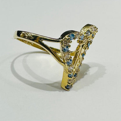 10K GOLD QUINCEANERA RING WITH CZ STONES -SIZE: 7.0 WEIGHT: 2.0gm