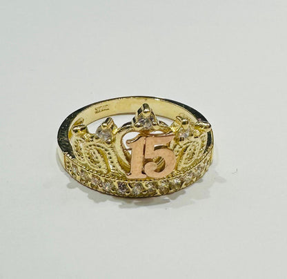 10K GOLD QUINCEANERA RING WITH CZ STONES -SIZE: 7.0 WEIGHT: 2.8gm