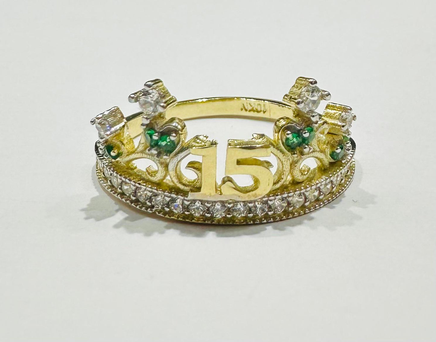 10K GOLD QUINCEANERA RING WITH CZ STONES -SIZE: 8.0 WEIGHT: 2.3gm