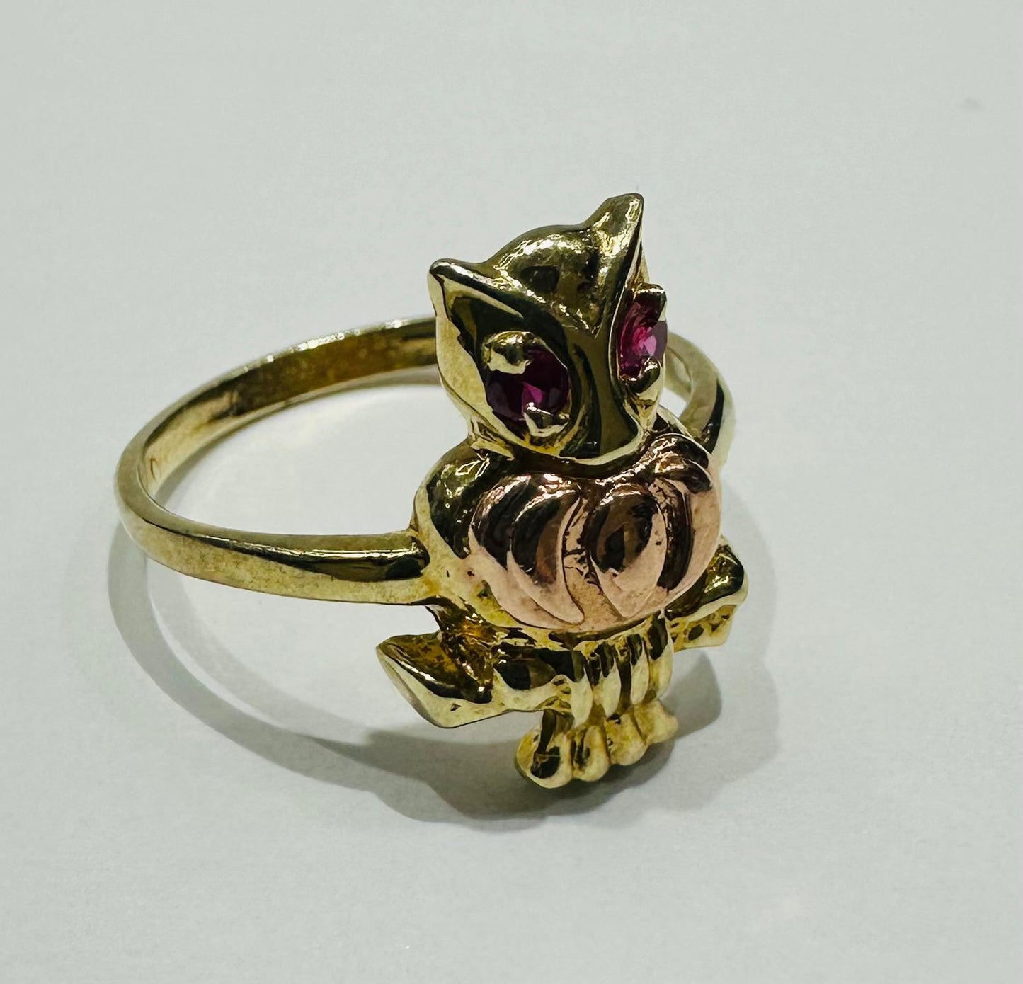 10K GOLD OWL CZ STONES RING -SIZE: 7.0  WEIGHT: 2.6gm