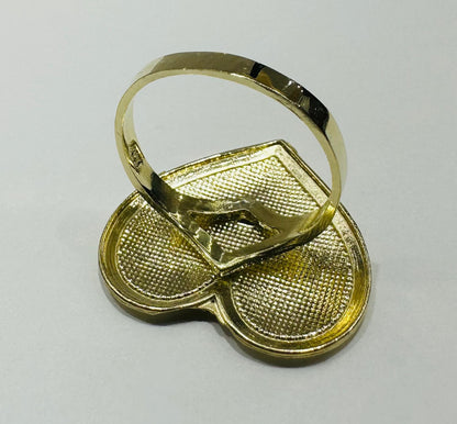 10K GOLD HEART RING -SIZE: 7.4  WEIGHT: 3.5gm