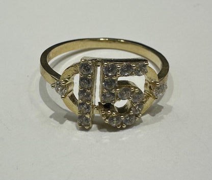 10K GOLD QUINCEANERA RING WITH CZ STONES -SIZE: 6.4 WEIGHT: 2.2gm