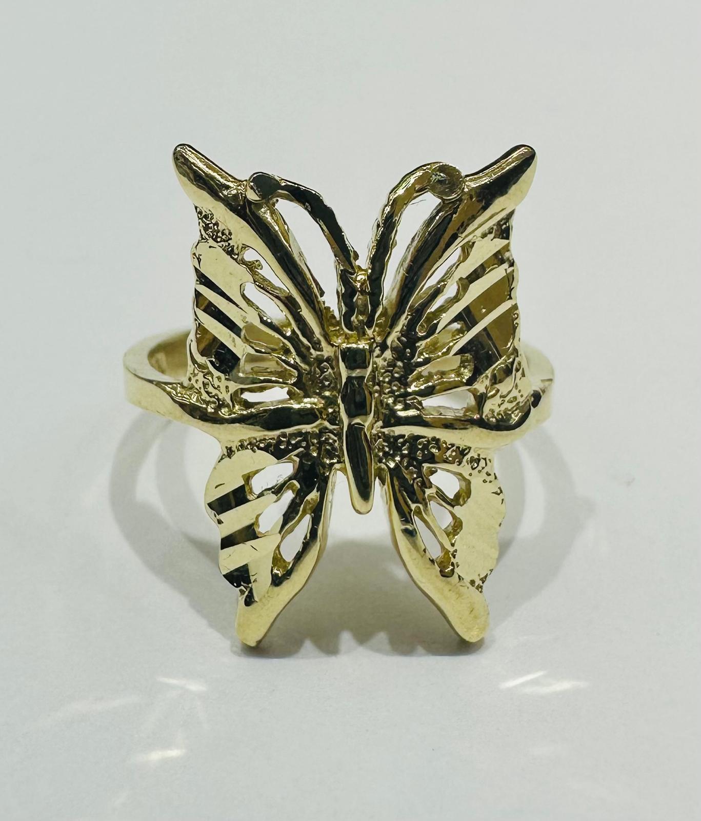 10K GOLD BUTTERFLY RING -SIZE: 6.4 WEIGHT: 3.4gm