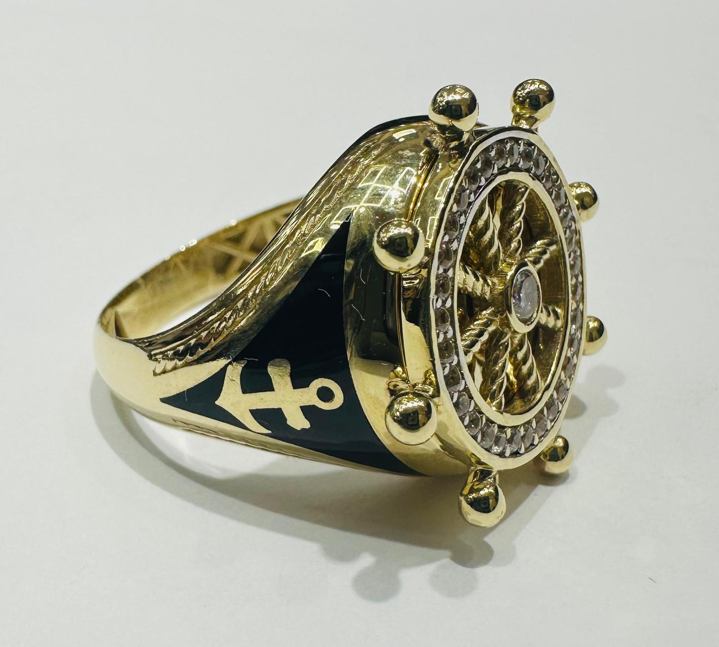 10K GOLD HELM SPINNER RING -SIZE: 9.5 WEIGHT: 6.9gm