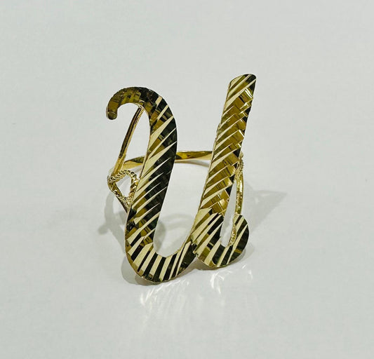 10K GOLD INITIAL LETTER "U" RING -WEIGHT: 3.2gm