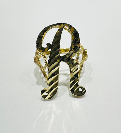 10K GOLD INITIAL LETTER "R" RING -WEIGHT: 3.0gm