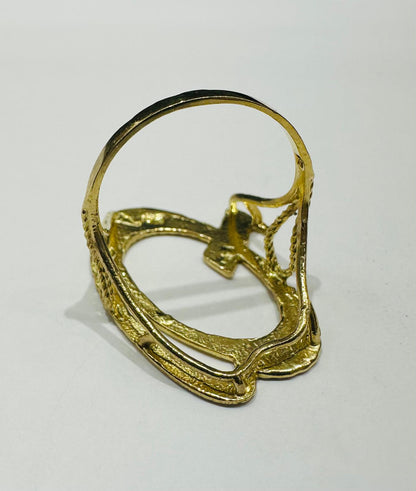 10K GOLD INITIAL LETTER "Q" RING -WEIGHT: 2.7gm
