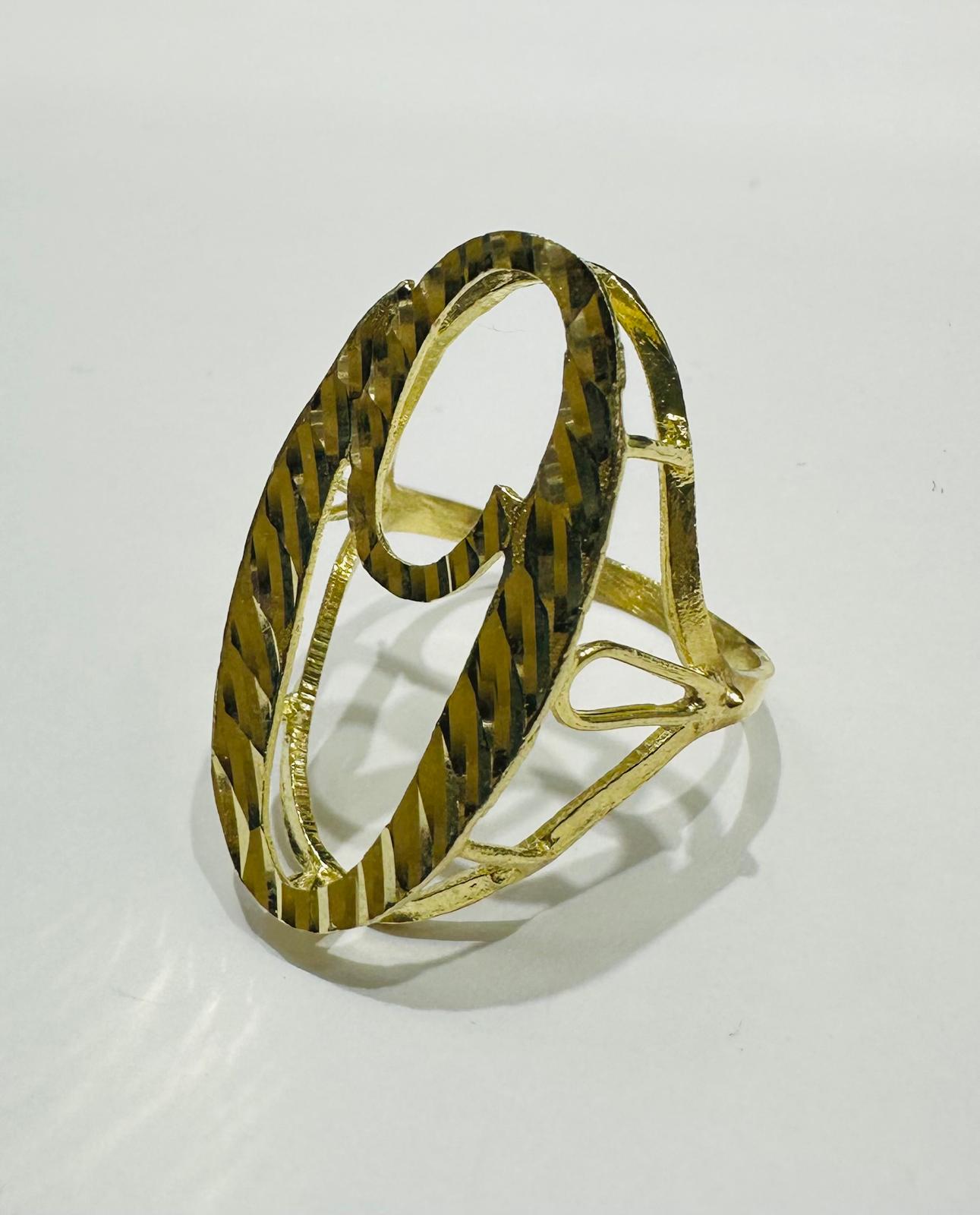 10K GOLD INITIAL LETTER "O" RING -WEIGHT: 3.4gm