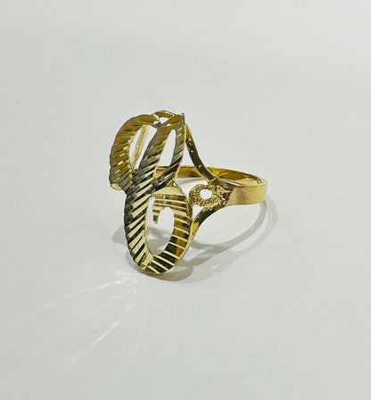 10K GOLD INITIAL LETTER "C" RING -WEIGHT: 2.0gm