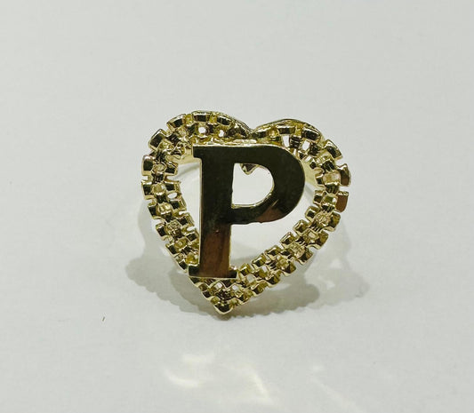 10K GOLD INITIAL LETTER "P" RING WITH A HEART -WEIGHT: 3.5gm