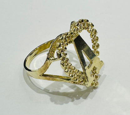 10K GOLD INITIAL LETTER "A" RING WITH A HEART -WEIGHT: 3.5gm