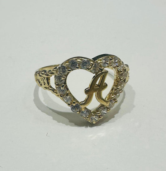 10K GOLD INITIAL LETTER "A" RING WITH A HEART -WEIGHT: 2.1gm
