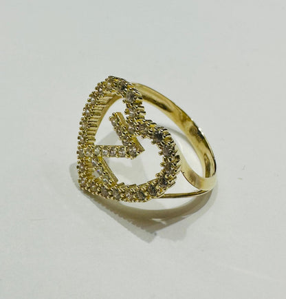 10K GOLD CZ STONES INITIAL LETTER "Z" RING WITH A HEART -WEIGHT: 2.6gm